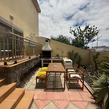 Sunny House - Casa Escapada Apartment