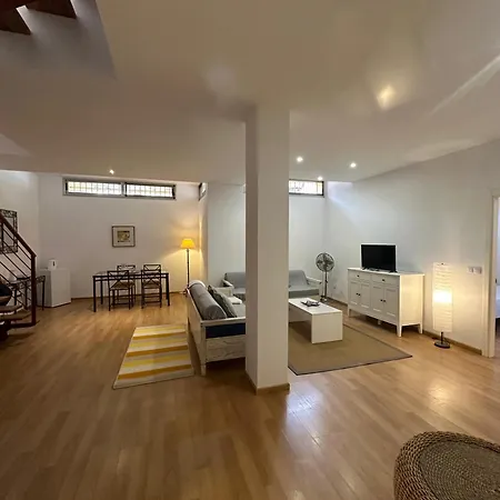 公寓 Sunny House - Casa Escapada